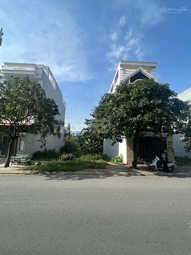 ĐẤT NỀN NGAY CẦU XÁNG 80M2, CHỈ 15P VỀ BÌNH TÂN - TÊN LỬA, SỔ RIÊNG