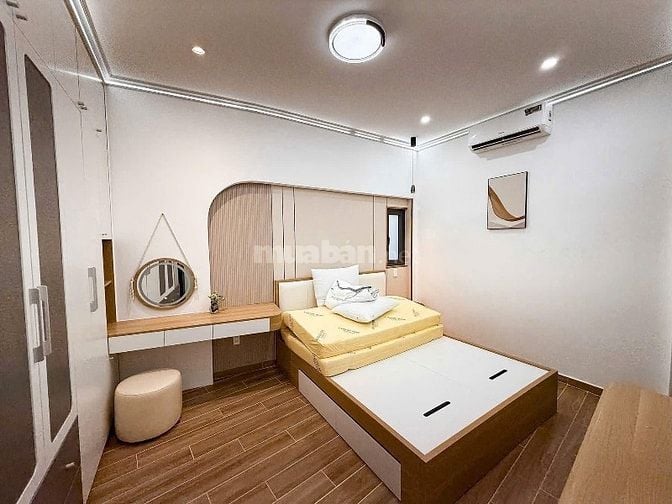Gia đình cần tài chính nên hạ giá để bán nhanh nhà Hiệp Nhất, Tân Bình