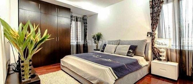 Bán tòa nhà 8.5 tầng , phố tô ngọc Vân, quảng an Tây hồ hà nội 