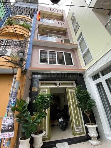 HXH xác mặt tiền Trường Sa có 10 phòng giá chỉ 11 tỷ