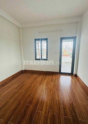 SIÊU HIẾM NHÀ MỚI PHỐ NVC - BỒ ĐỀ - 6TẦNG THANG MÁY - 10.8TỶ 160TR/M 