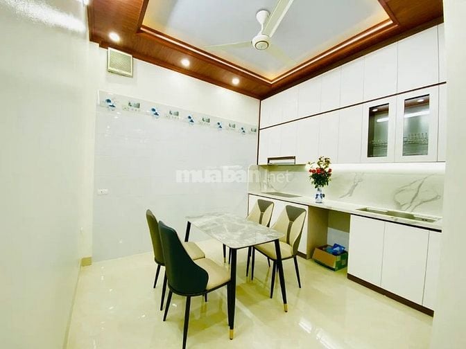 BÁN NHÀ KIM GIANG THANH XUÂN, 38/44M x 5T, GIÁ CHÀO 9.15 TỶ