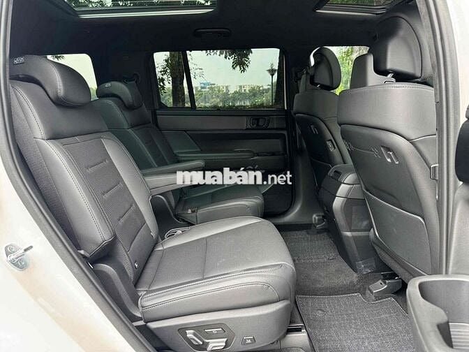 Hyundai SantaFe Calligraphy 2.5L Turbo 2024-2900km