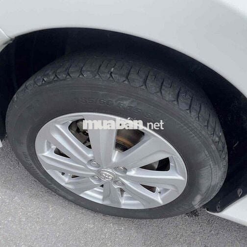 Toyota Yaris 2017 G CVT - 90000 km
