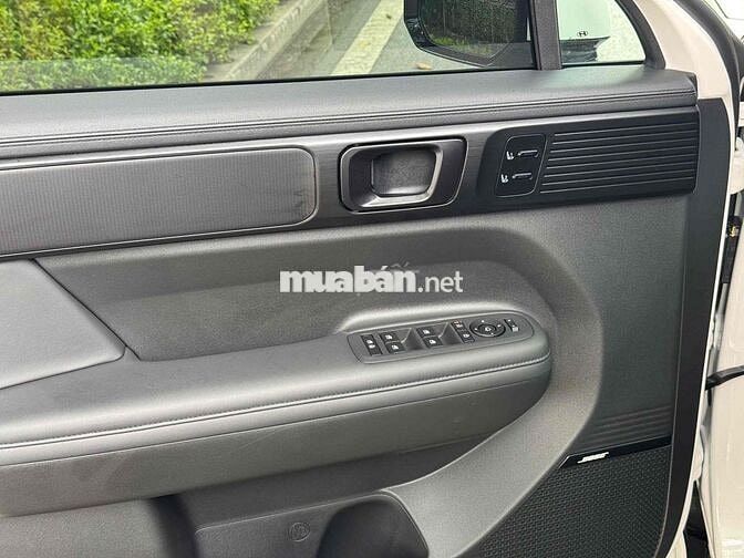 Hyundai SantaFe Calligraphy 2.5L Turbo 2024-2900km