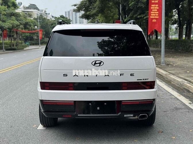 Hyundai SantaFe Calligraphy 2.5L Turbo 2024-2900km