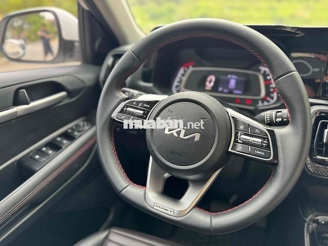 Gia đình cần bán Sonet 2022 Luxury, 1 chủ sử dụng.