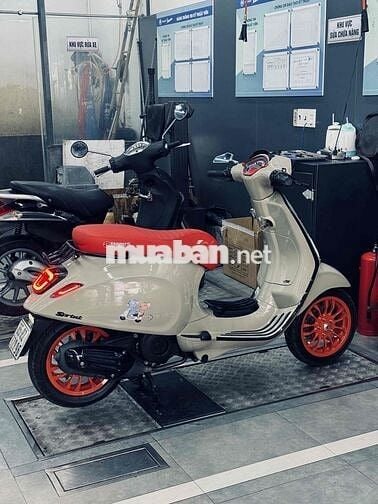 Cần Bán Vespa Sprint 2019