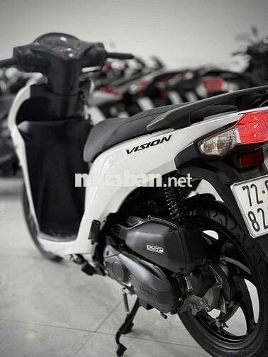 Vision 2017 zin Lướt ( Hỗ trợ Trả GóP 0 Đồng )