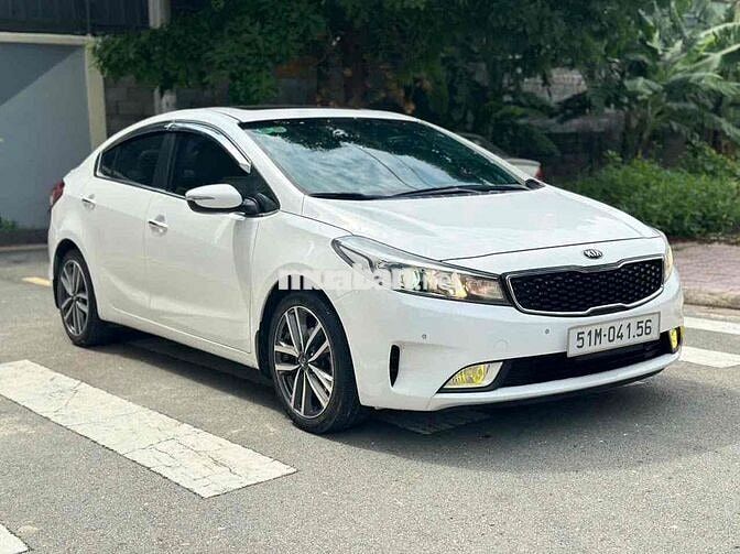 Kia Cerato 2016 2.0 AT