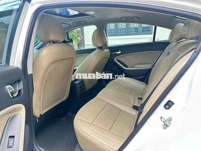 Kia Cerato 2016 2.0 AT