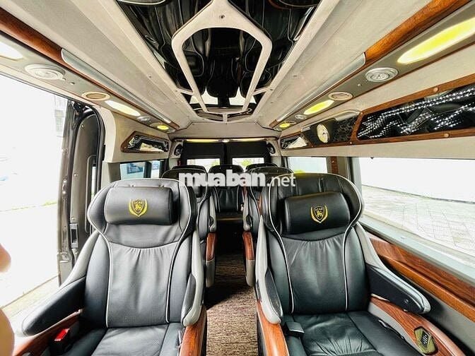 Ford Transit 2019 Limousine - 110000 km