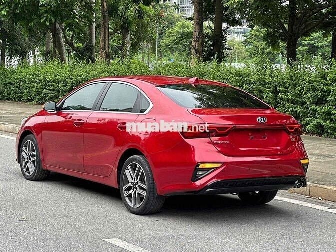 Kia Cerato 2019 2.0 AT Premium - 68000 km