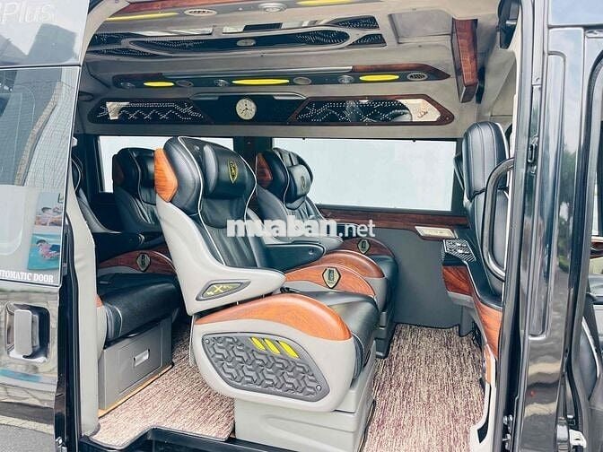 Ford Transit 2019 Limousine - 110000 km