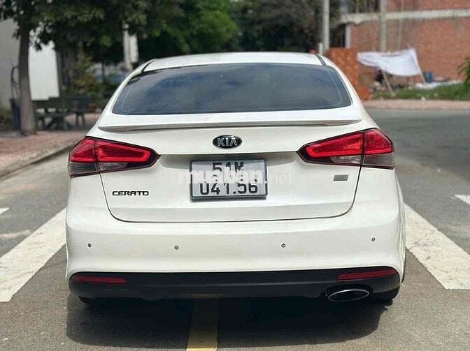 Kia Cerato 2016 2.0 AT