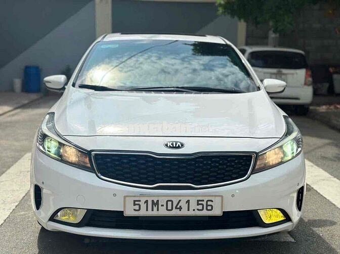 Kia Cerato 2016 2.0 AT