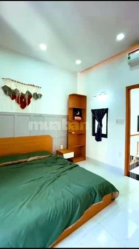Chủ cần thanh lí căn nhà, DT 42.9m2 nằm ngay đường Đồng Nai, Quận 10.