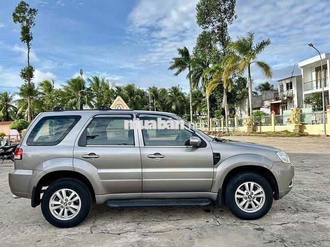 Ford Escape 2013 - 130000 km