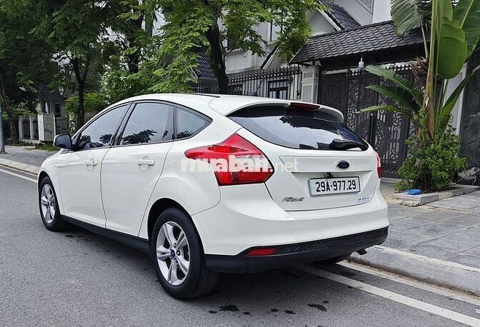 Ford Focus 2013 1.6 AT Hatchback - 138000 km