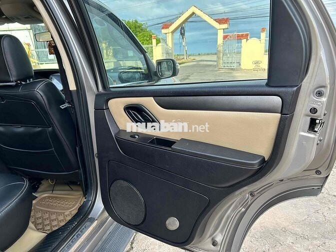 Ford Escape 2013 - 130000 km