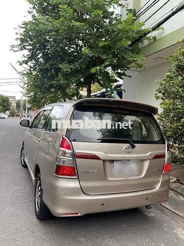 Toyota Innova 2016 - 139000 km