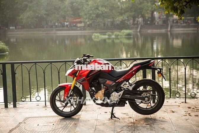 Mô tô CBF190R Honda biển 34 (9 chủ còn TL) đi 1700