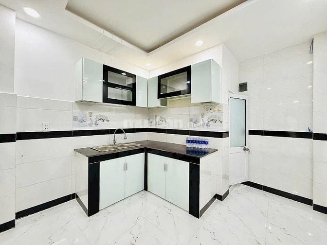 ✅ Còn duy nhất một căn Trịnh Đình Trọng - Quận Tân Phú / Giá 2 Tỷ 280