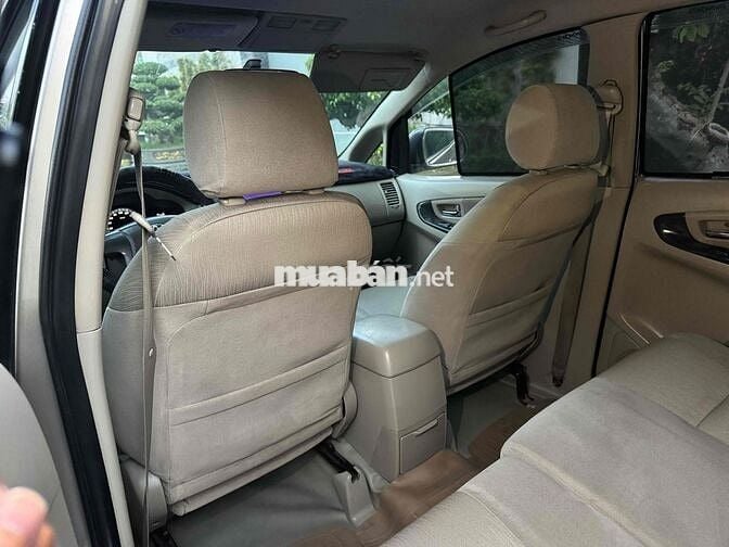 Toyota Innova 2016 - 139000 km
