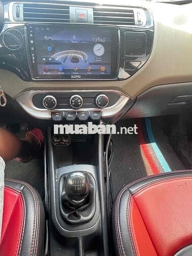 Kia Rio 2015 1.4 MT Sedan - 80000 km