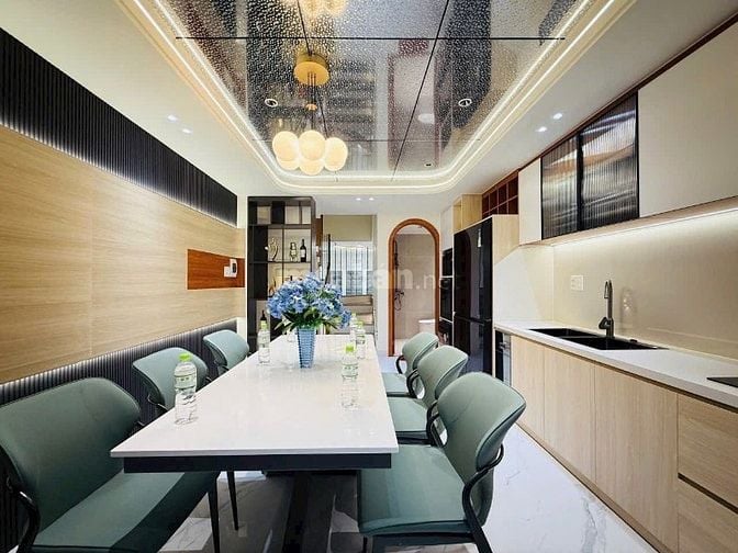 Gấp! Bán nhanh nhà Kỳ Đồng, Q3, 47m2 giá 2tỷ990.Gần cầu Lê Văn Sỹ 
