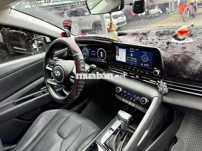 ELANTRA 2024 đặc biệt ,LƯỚT 18.000km HỖ TRỢ VAY70%