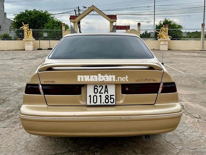 Toyota Camry 1997 xe đẹp