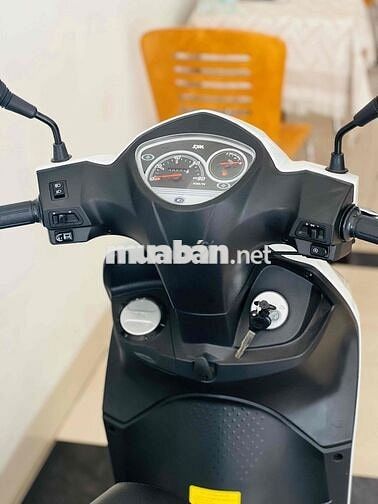 Xe không cần bằng lái, bảo hành 2 năm hoặc 30000km