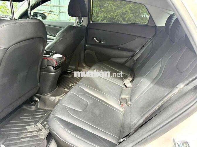 ELANTRA 2024 đặc biệt ,LƯỚT 18.000km HỖ TRỢ VAY70%