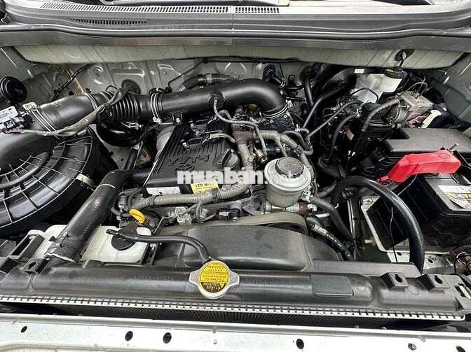 Toyota Innova 2008 G - 270000 km