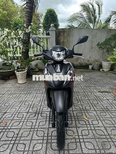 Vision cuối năm 2022 bản thể thao