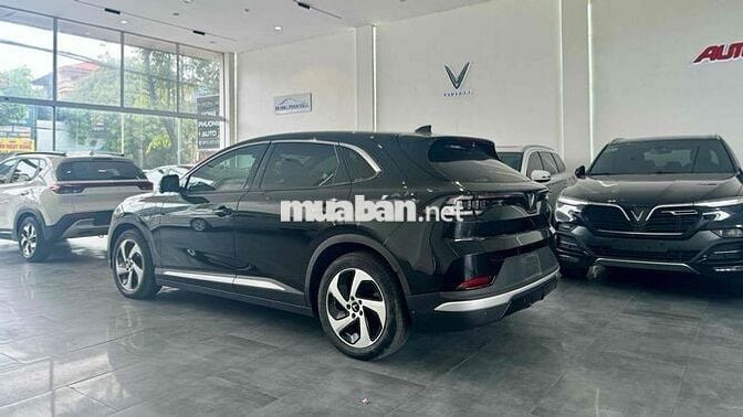 VinFast VF8 2023 Eco - 26000 km