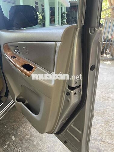 Toyota Innova 2010 G - 150000 km rin