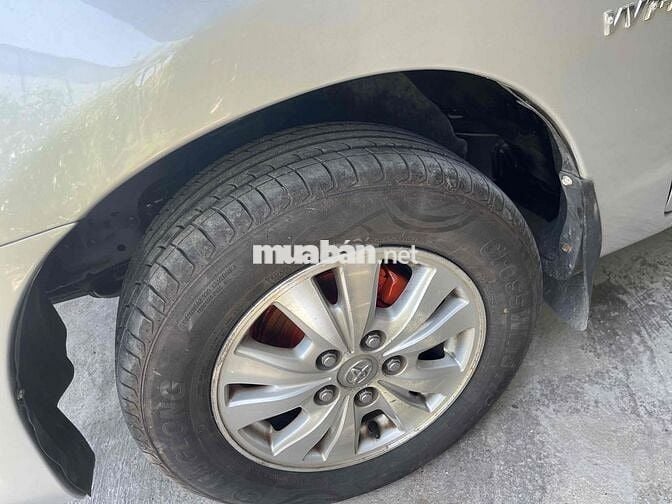 Toyota Innova 2010 G - 150000 km rin