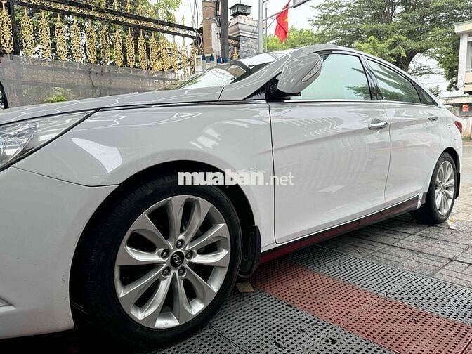 Hyundai Sonata 2011 đk2012 AT bản full nhập hàn