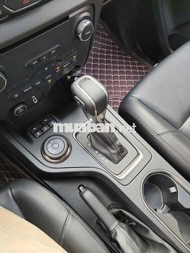 Ford Everest 2020 Titanium 2.0L AT 4WD - 86000 km