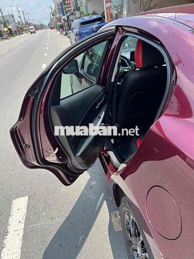 Mazda 2 2018 luxury