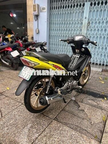 Suzuki Axelo 2016 mới 90% biển số thành phố