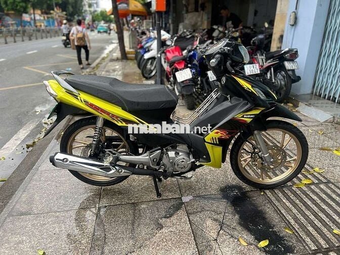 Suzuki Axelo 2016 mới 90% biển số thành phố