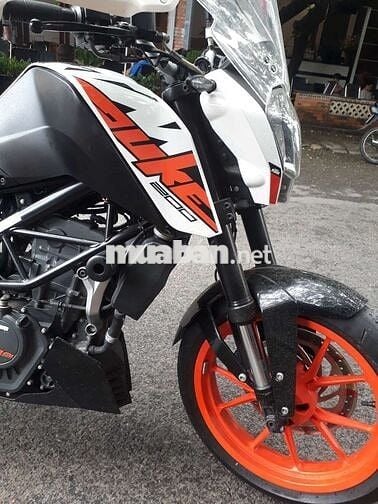 🎖️♥️Tphcm E bán KTM 200cc 2021 bsTphcm chính chủ