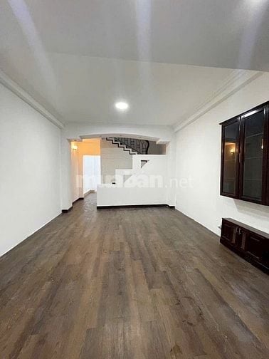Nhà 4 lầu đẹp Cao cấp Mặt tiền kinh doanh Trần Hữu Trang, P11, Q.PN