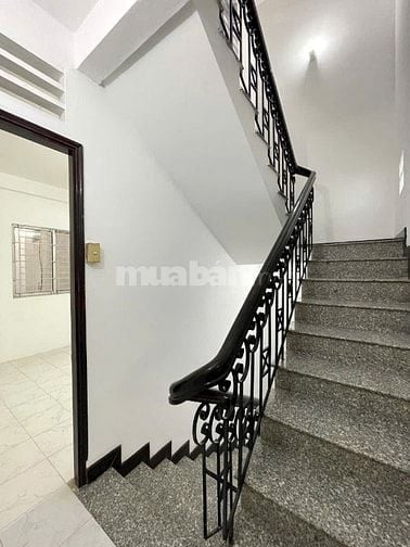 Nhà 4 lầu đẹp Cao cấp Mặt tiền kinh doanh Trần Hữu Trang, P11, Q.PN