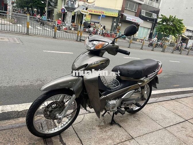 Future Trung Quốc 2002 mới 80% biển số 65