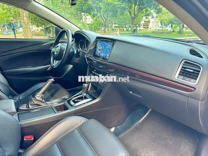 MAZDA 6 2.0AT sx 2015. GĐ đi ít, chất xe đẹp