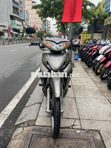 Future Trung Quốc 2002 mới 80% biển số 65